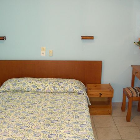Villa Karmar Hotel Apartments 다시아 외부 사진