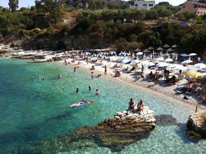 Villa Karmar Hotel Apartments 다시아 외부 사진