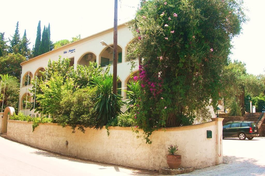 Villa Karmar Hotel Apartments 다시아 외부 사진